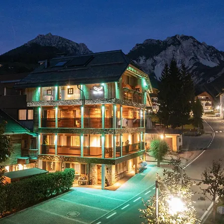 Aparthotel Alpine Adler