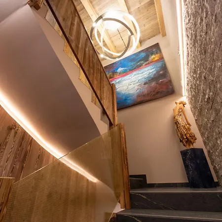 Alpine Adler Aparthotel 3*