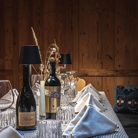 Aparthotel Alpine Adler