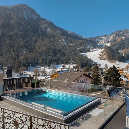 Aparthotel Alpine Adler